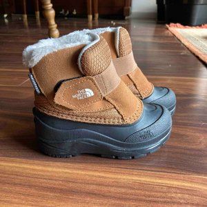 THE NORTH FACE Toddler Alpenglow II Insulated Snow Boot - Toddler Size 8